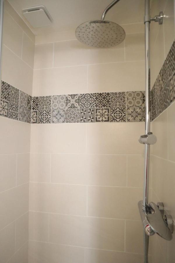 Le Moment Bien-Etre - Appartement Avec Spa Privatif Saint-Omer  Bagian luar foto